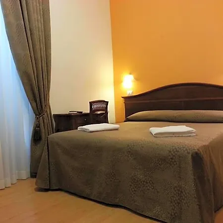 Guesthouse Alex II 3*